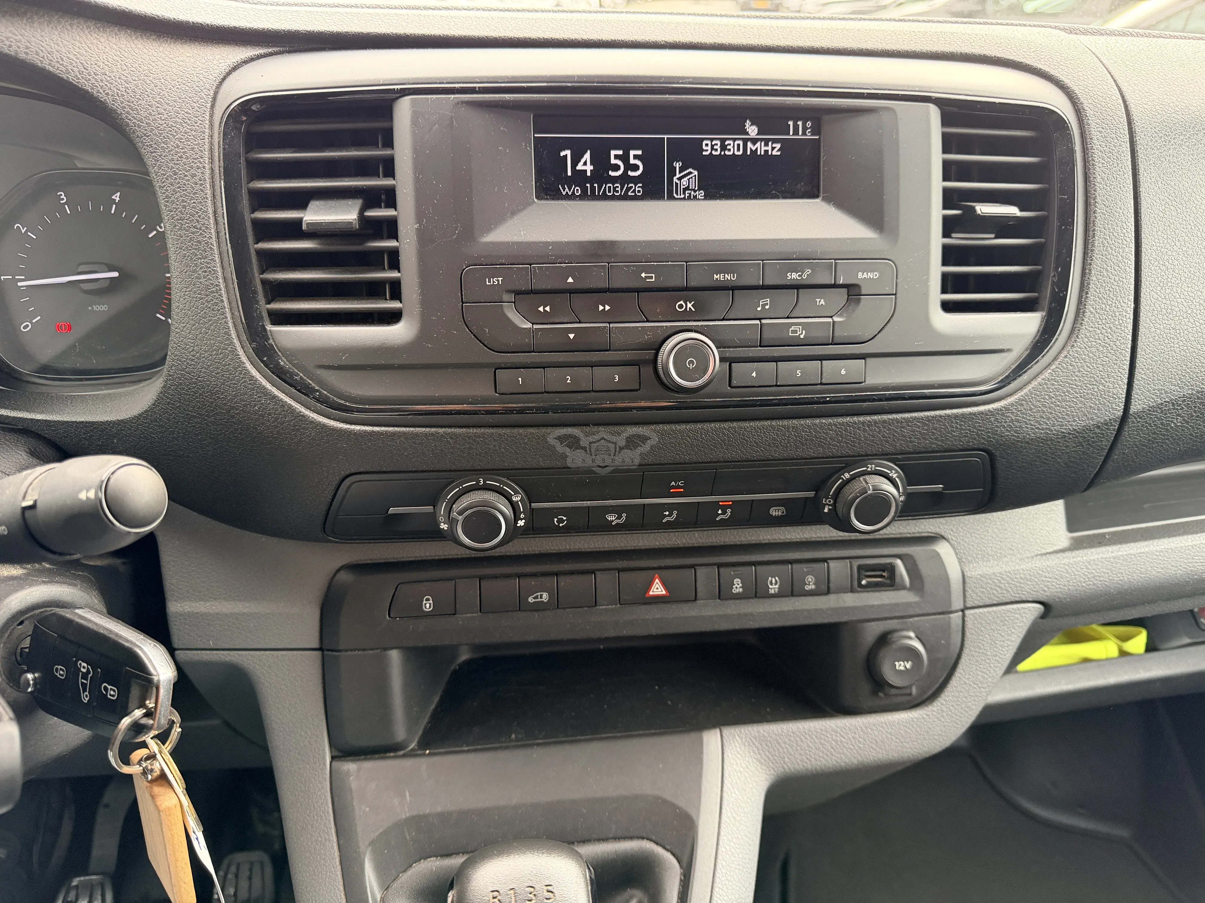 Peugeot Expert L2H1 2.0 HDI Premium 2017