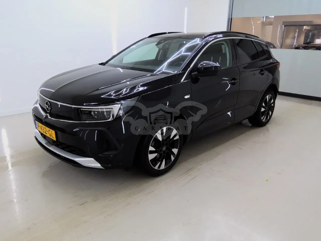 Opel Grandland 1.2 Business Elegance 2022
