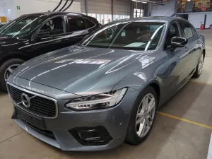 Volvo S90 D5 2020
