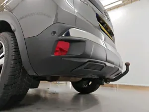 Peugeot 3008 1.2i Allure 2021
