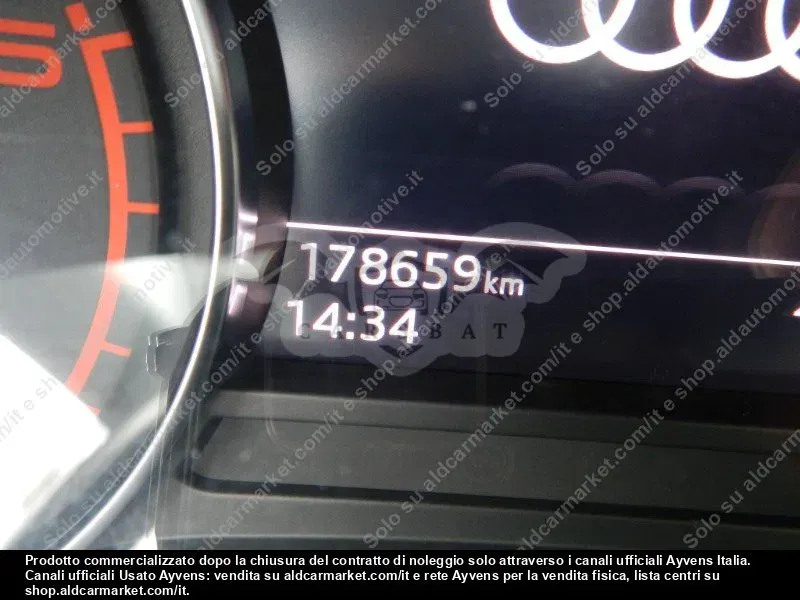 Audi A4 30 TDI Business 2022