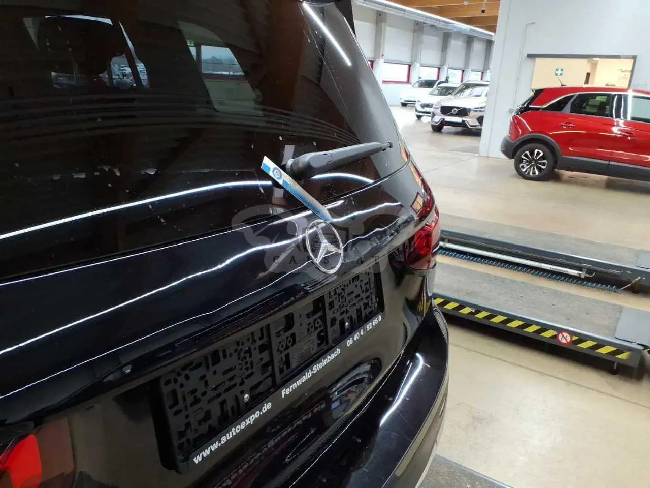 Mercedes-Benz GLB 220d Progressive 2023