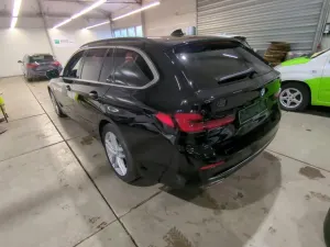 BMW 5 Series Touring 520 Luxury 2023