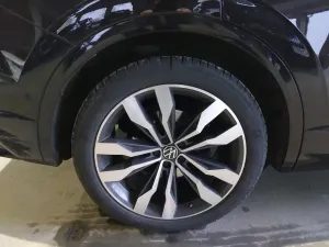 Volkswagen Touareg 3.0 TDI R-Line 2023