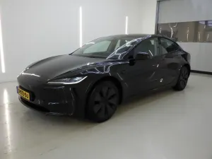 Tesla Model 3 60 kWh 2023