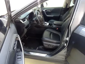 Toyota Rav4 2.5 Business 2022