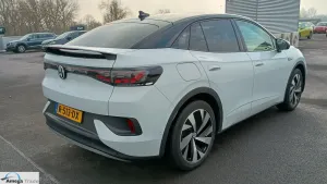 Volkswagen ID.5 77 kWh Pro 2022