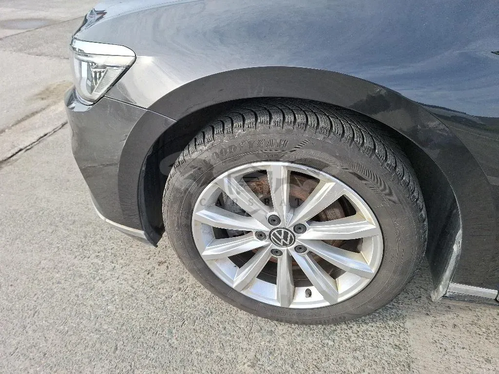 Volkswagen Passat 2.0 TSI Elegance Business 2021