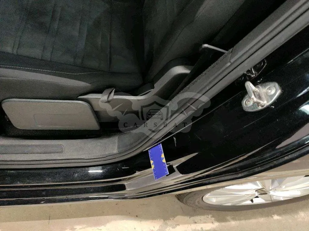 Volkswagen Touran 2.0 TDI Business 2023