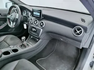 Mercedes-Benz A 180 CDI Premium 2015