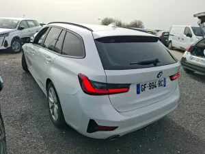 BMW 3 Series Touring 318d Lounge 2022