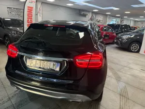 Mercedes-Benz GLA 180d Executive 2017