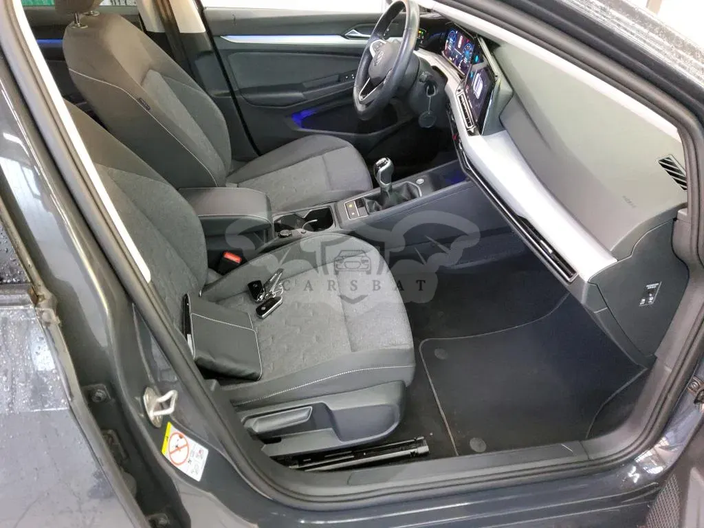 Volkswagen Golf 1.0 TSI Move 2024