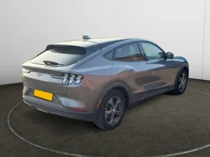 Ford Mustang Mach-E 76 kWh First Edition 2021