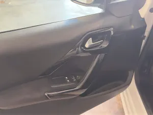 Peugeot 208 1.2i Active 2018