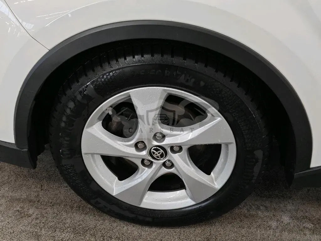 Toyota C-HR 1.8 Active 2018