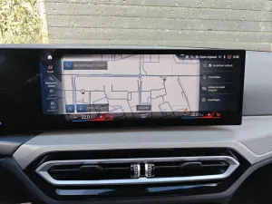 BMW 3 Series Touring 320e Business 2022