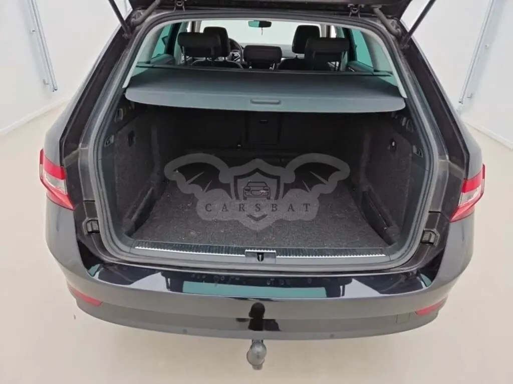 Skoda Superb Combi 1.5 TSI Business 2022