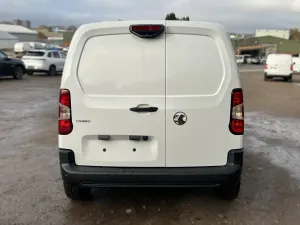 Vauxhall Combo 1.5 Turbo Prime Plus 2025