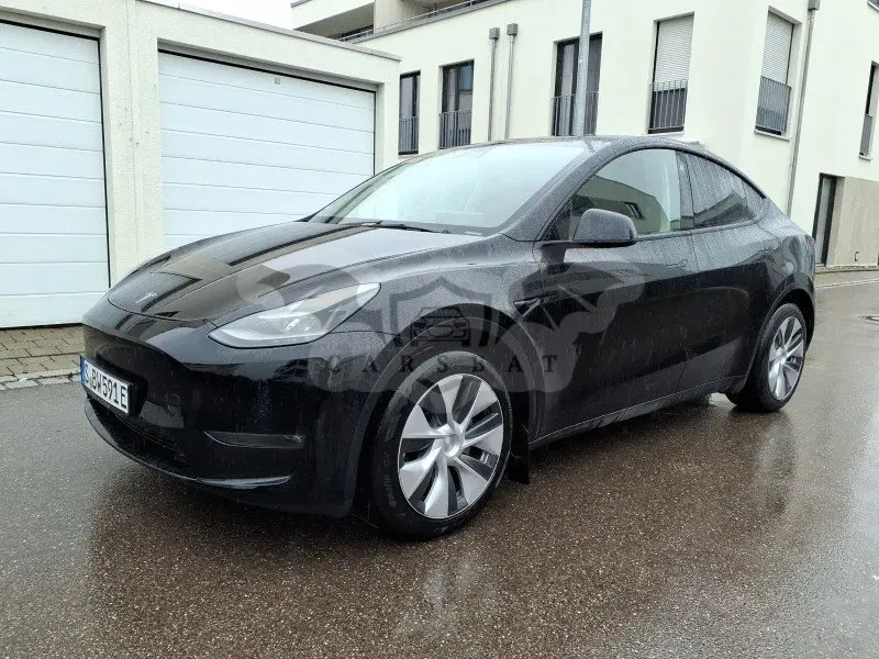 Tesla Model Y Long Range 2023