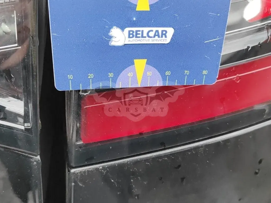 Tesla Model Y Long Range 2024