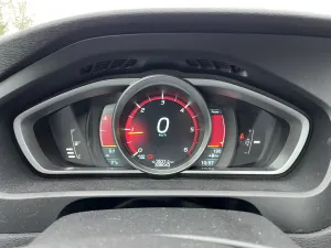 Volvo V40 D2 R-Design 2013