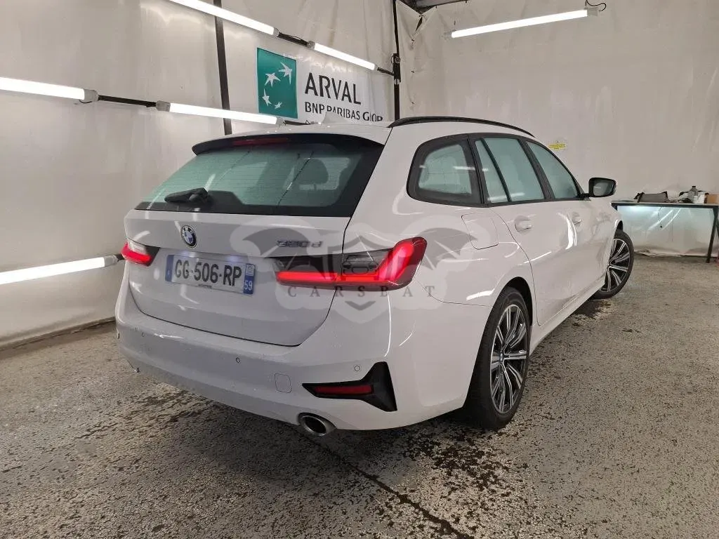 BMW 3 Series Touring 320d Lounge 2022