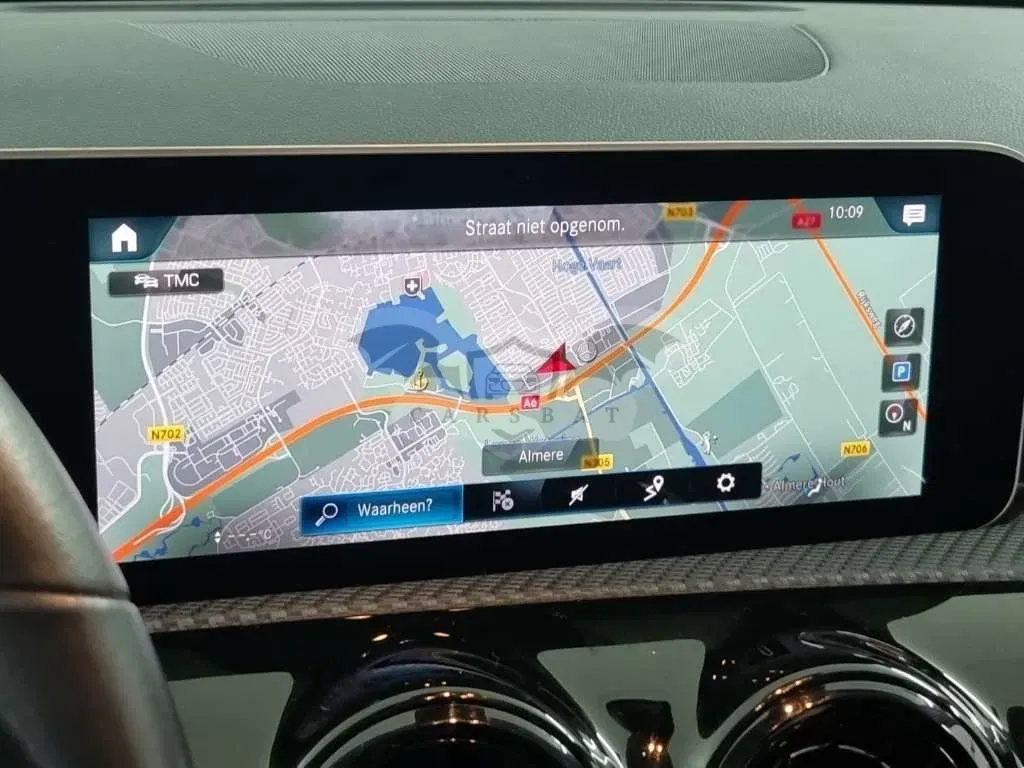 Mercedes-Benz A 180 Business Solution 2020