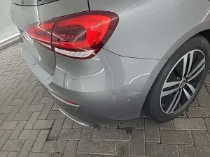 Mercedes-Benz A 180 Business Solution 2021