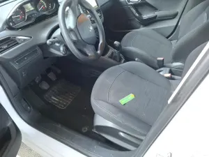 Peugeot 208 1.5 HDI Premium 2020