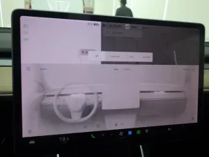 Tesla Model 3 Standard Range Plus 2020