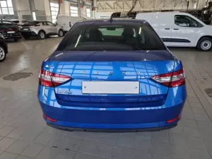 Skoda Superb 2.0 TDI Executive 2021