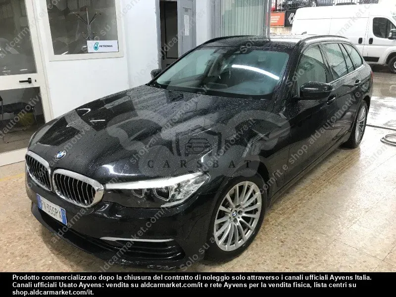 BMW 5 Series Touring 520d Business 2019
