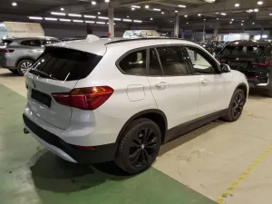 BMW X1 16d Business Design 2021