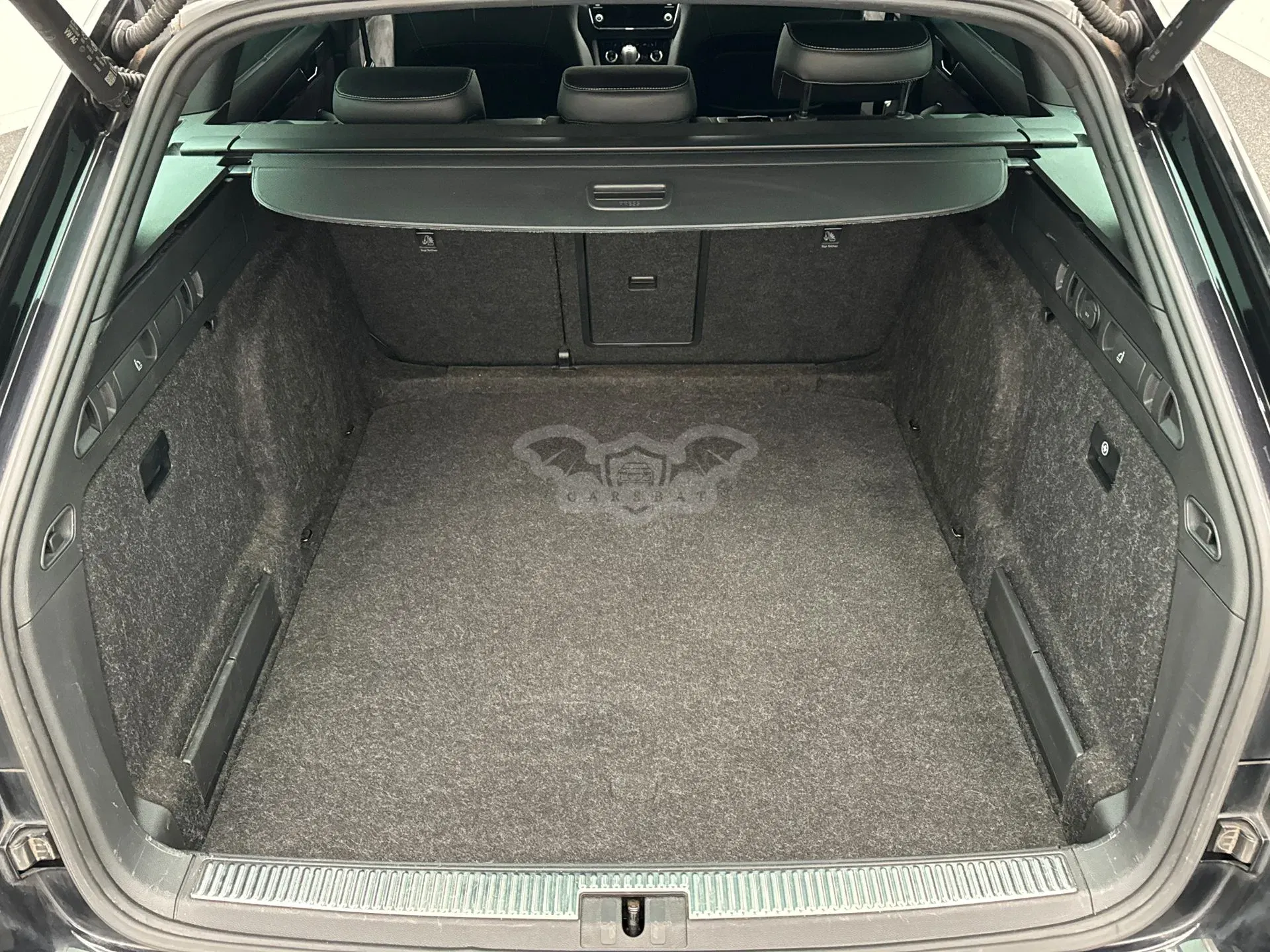 Skoda Superb Combi 2.0 TDI Sportline 2022