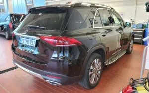 Mercedes-Benz GLE 300d 2023