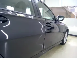 BMW 3 Series 320e Business 2021