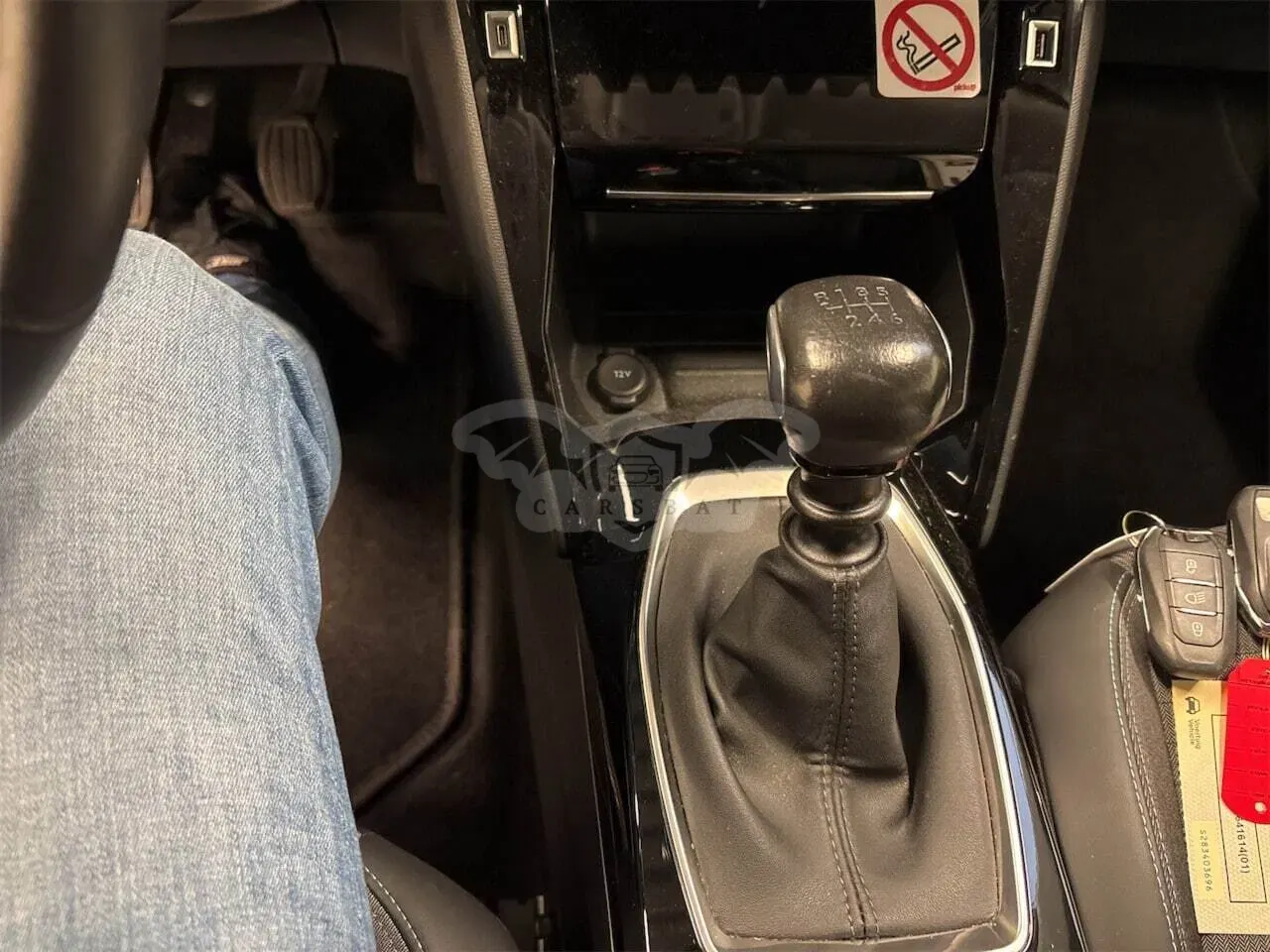 Peugeot 2008 1.5 HDI Allure 2021