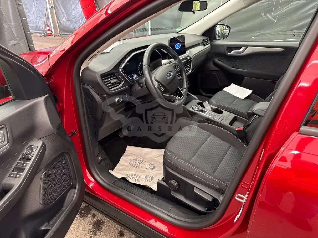Ford Kuga 2.0 EcoBlue Cool & Connect 2021