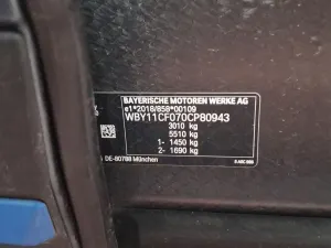BMW iX 40 2024