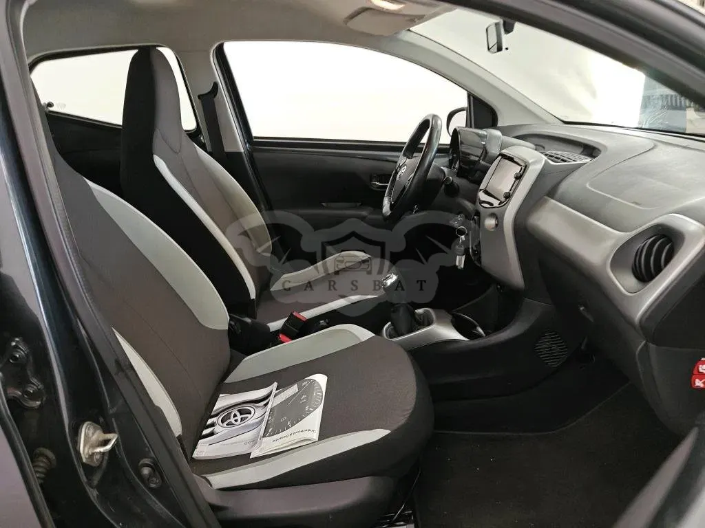 Toyota Aygo 1.0 VVT-i X-Play 2018
