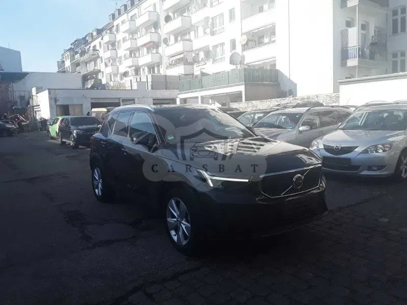 Volvo XC40 B3 Core 2024