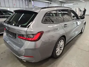 BMW 3 Series Touring 318d 2023