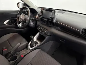 Toyota Yaris 1.5 VVT-i Active 2024