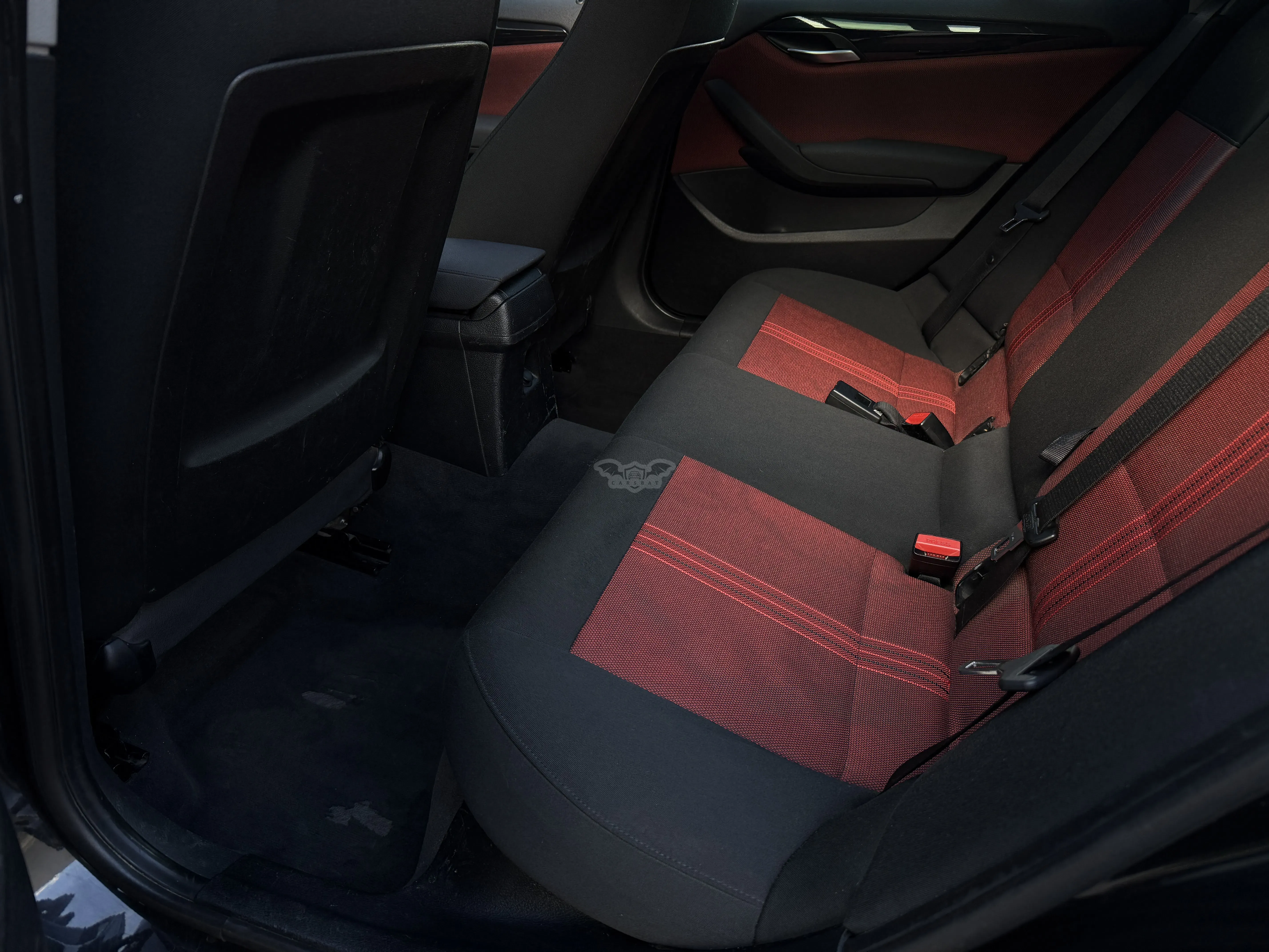BMW X1 18 2012