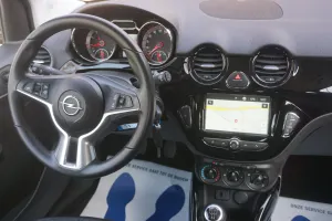 Opel Adam 1.2i Black Jack 2019