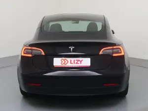 Tesla Model 3 Standard Range Plus 2021