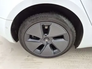 Tesla Model 3 Standard Range Plus 2022