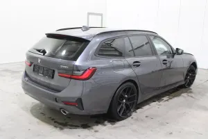 BMW 3 Series Touring 318i 2021