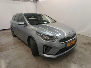 Kia Ceed Ceed SW 1.6 GDI Business 2021